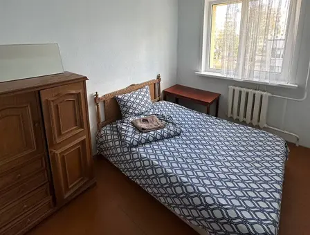 Вид квартиры на сутки, Солигорск, ул. Козлова 5 — фото 3