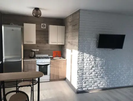 Studio apartment for daily rent in Soligorsk, Leninskogo Komsomola str. 32