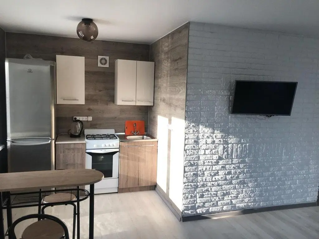 Studio apartment for daily rent in Soligorsk, Leninskogo Komsomola str. 32