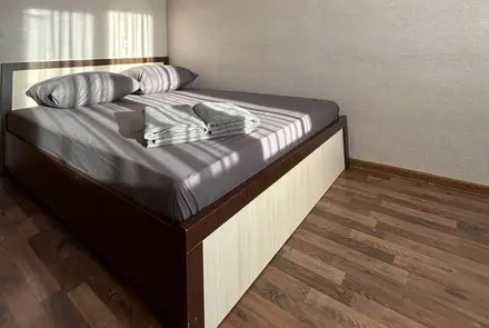 Двухкомнатная квартира на сутки в Речица, ул. Строителей 21